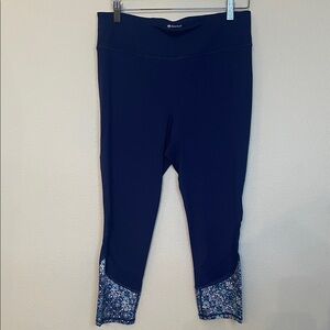 Gaiam Capri Cropped Leggings Size Large